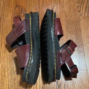 Dr Martens Voss Brando Leather Sandals size 8